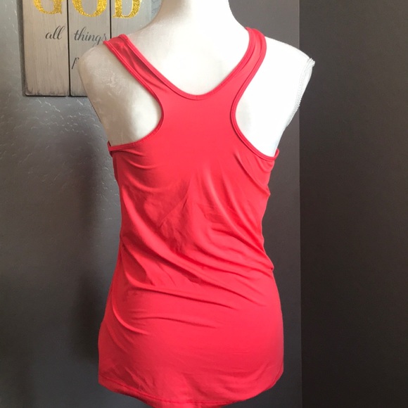 Nike workout top - Picture 3 of 4